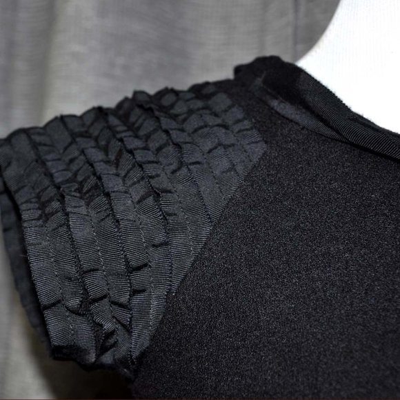 Vintage Ann Taylor Black Wool Sheath Dress (Little Black Dress) Size 0 - Picture 3 of 6